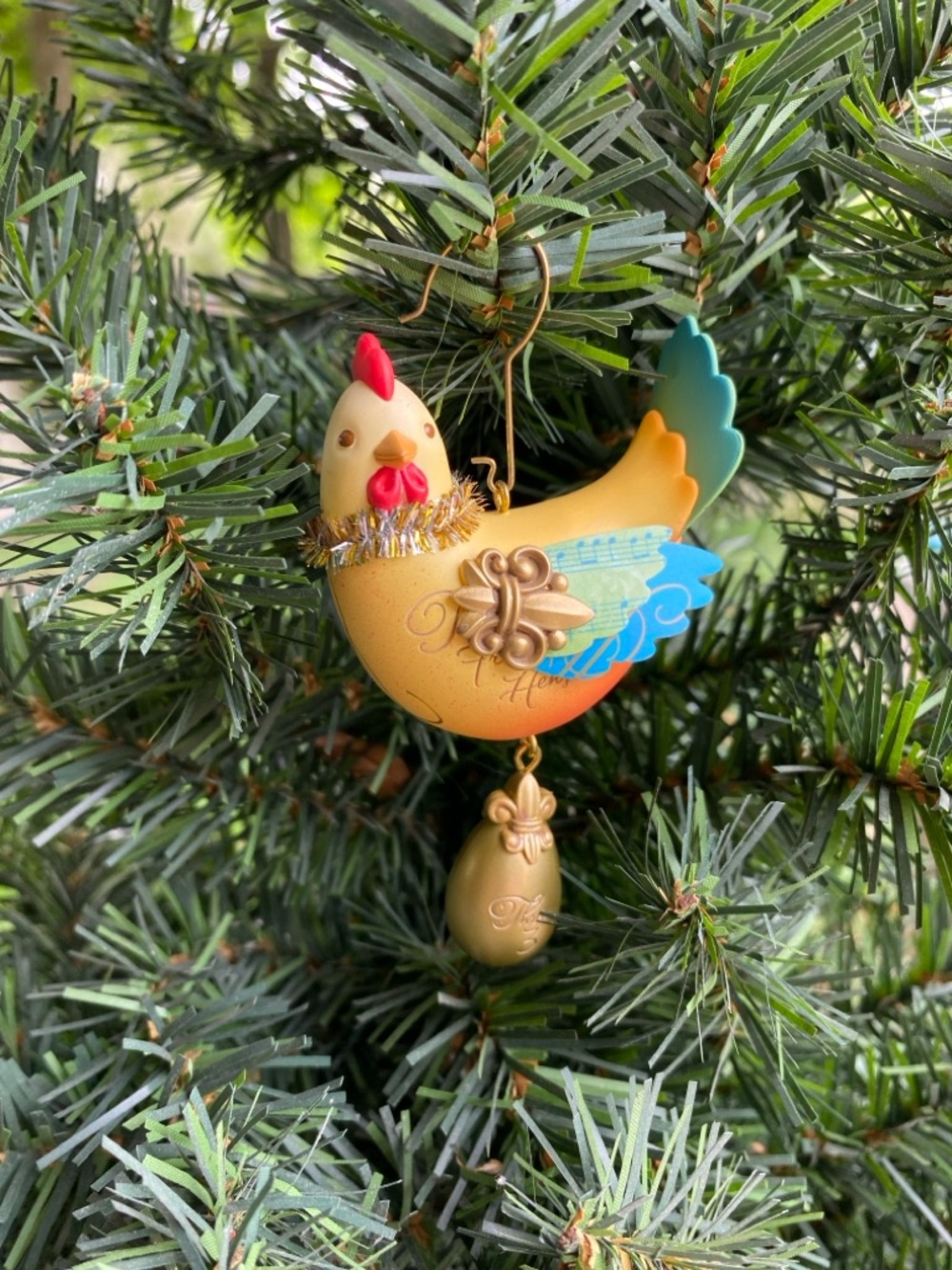 Hallmark 2013 3 French Hens 12 Days of Christmas bird ornament